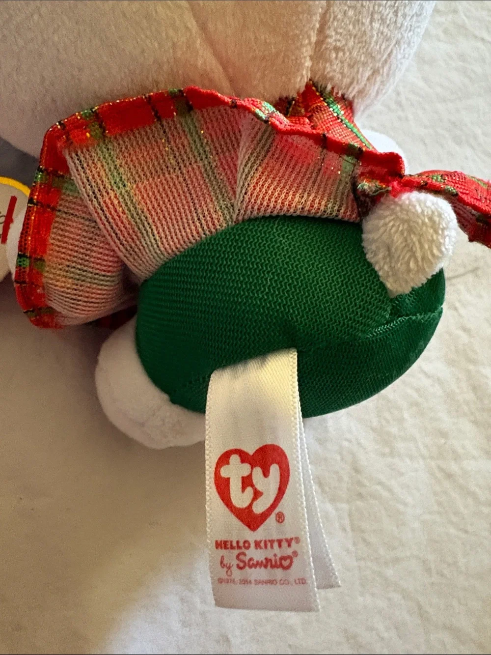 Hello Kitty Twin Plush Set - White with Pastel Stripe & Red Plaid